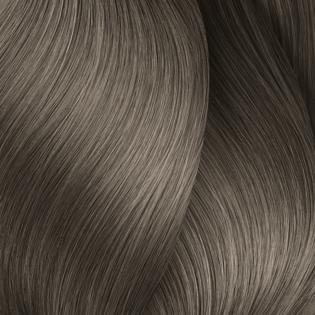 L'Oréal Dia Light 8.18 hair colour swatch