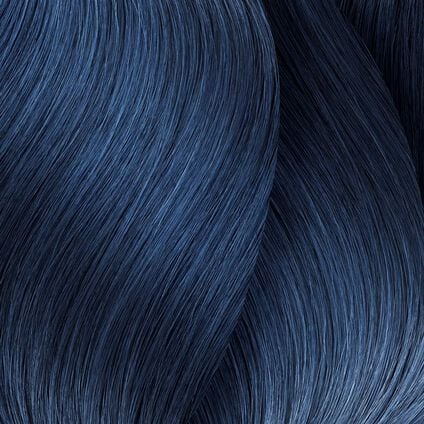 L'Oréal Majirel blue hair colour swatch