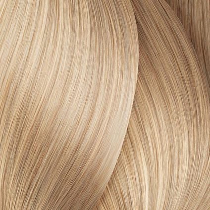 L'Oréal Majirel violet hair colour swatch
